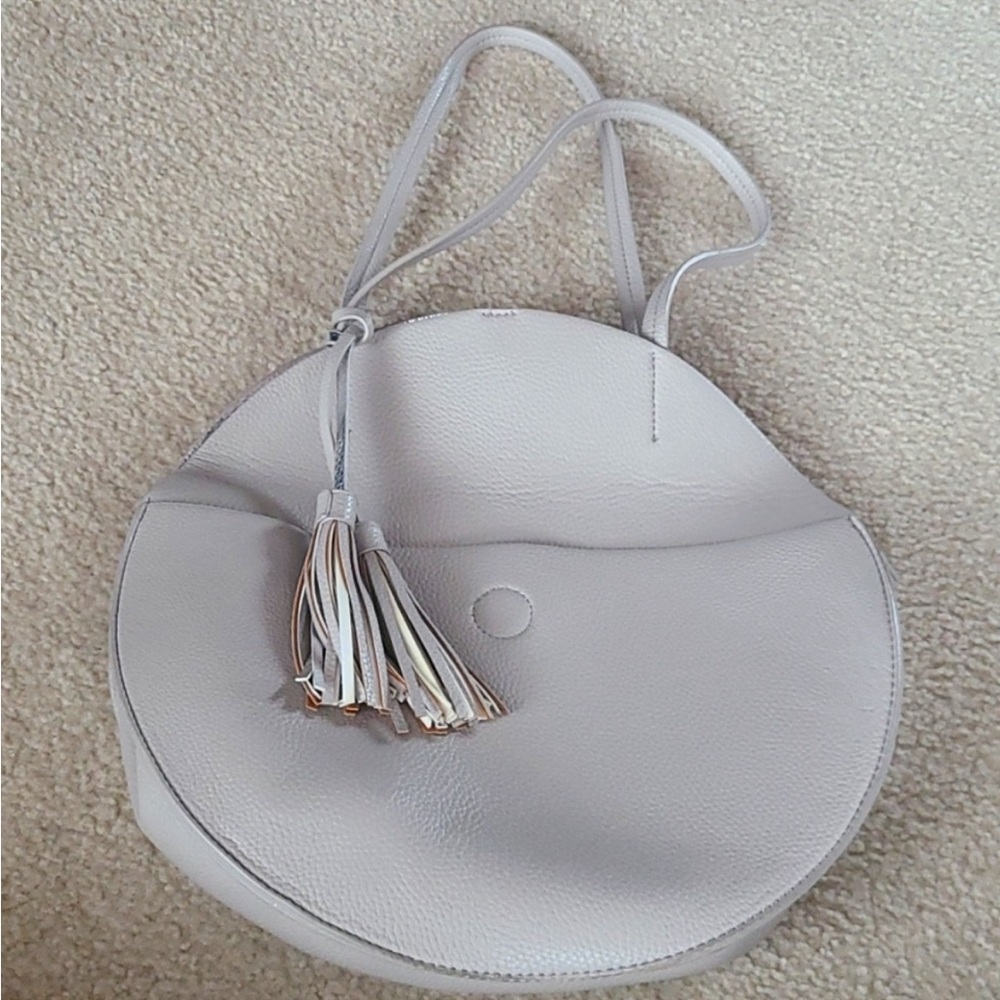 Remi/Reid Gray Circle tote bag